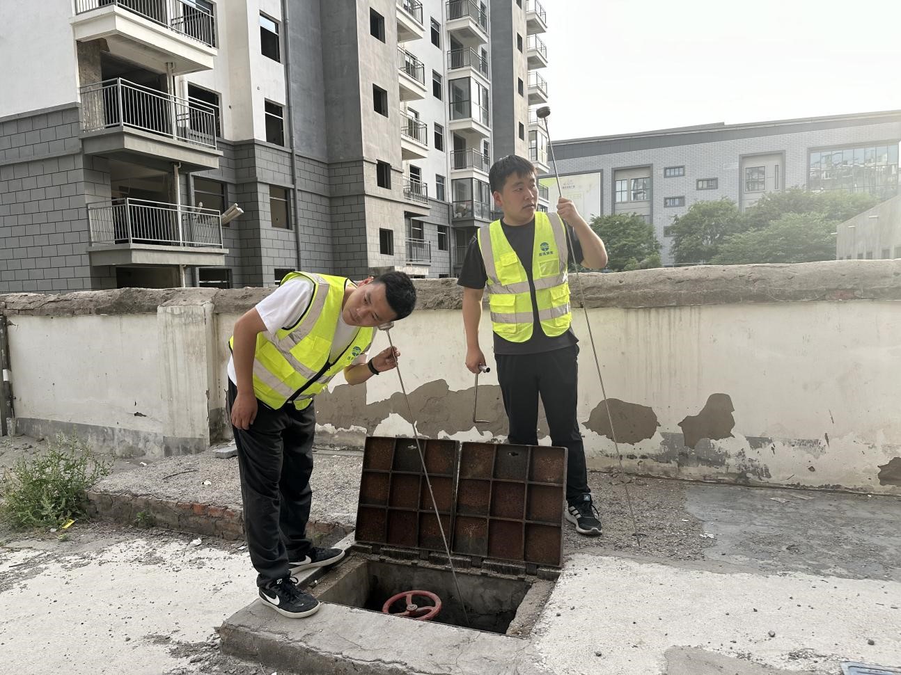 图片2.jpg 图片2.jpg