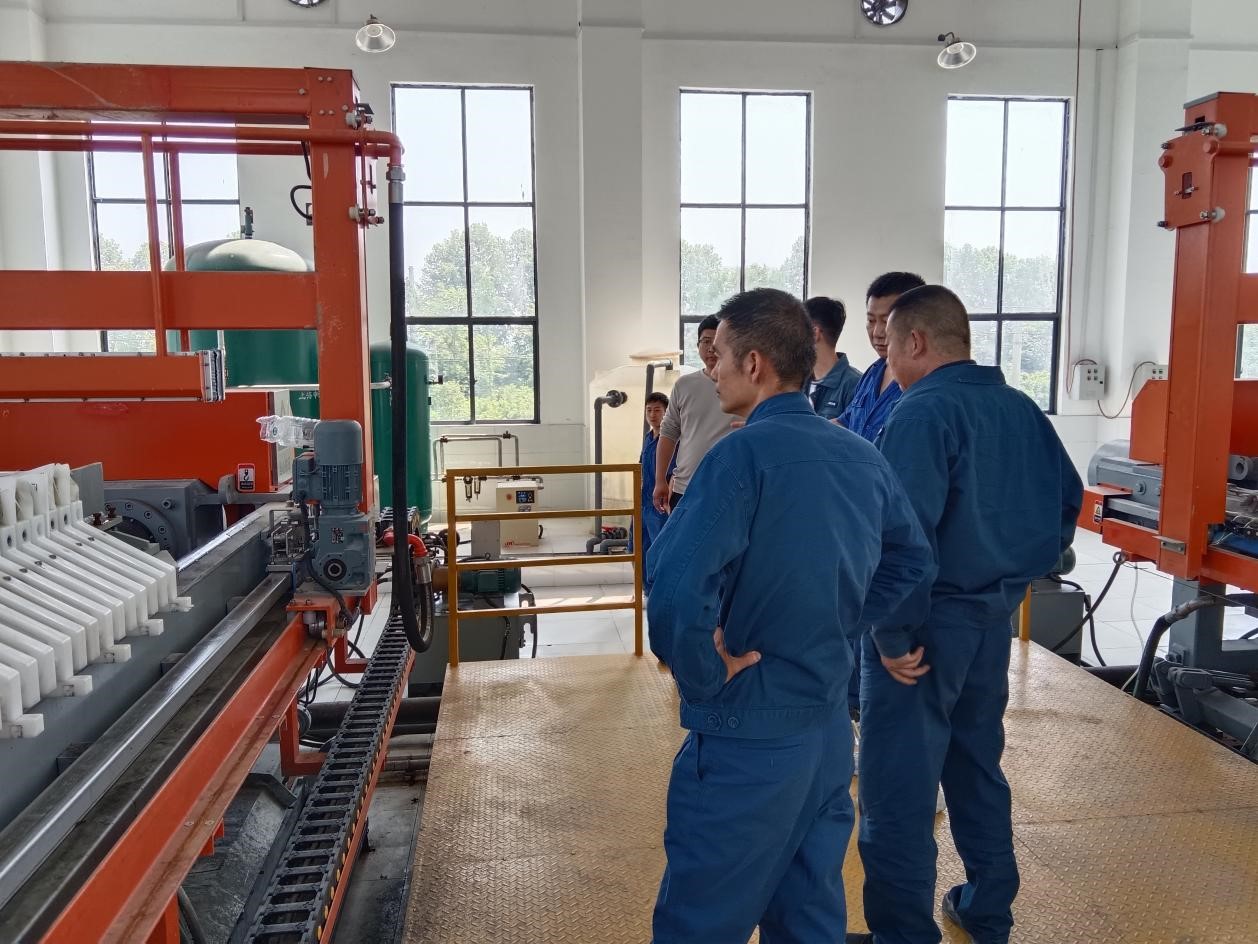 图片3.jpg 图片3.jpg