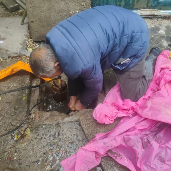 维修处 (2).jpg 维修处 (2).jpg