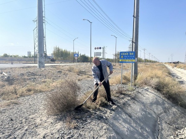 图片 1.jpg 图片 1.jpg