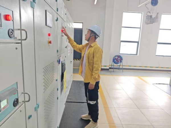 图片 8.jpg 图片 8.jpg