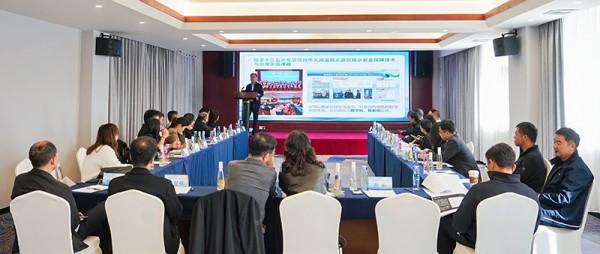 图片 4.jpg 图片 4.jpg