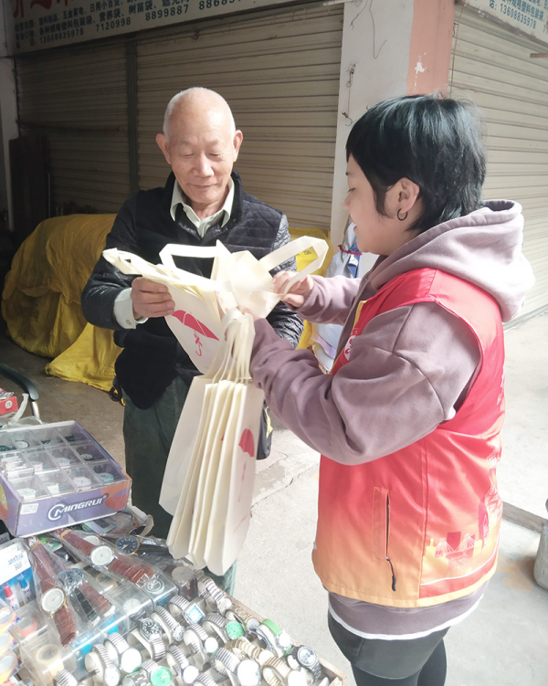 图片 3.png 图片 3.png