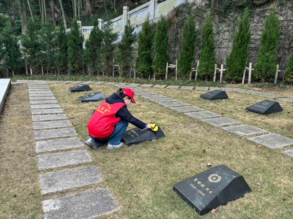 第二团支部 (2).jpg