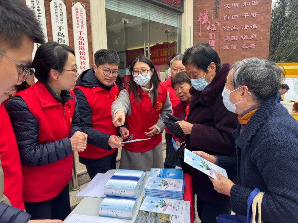 机关第一党支部 (2).jpg